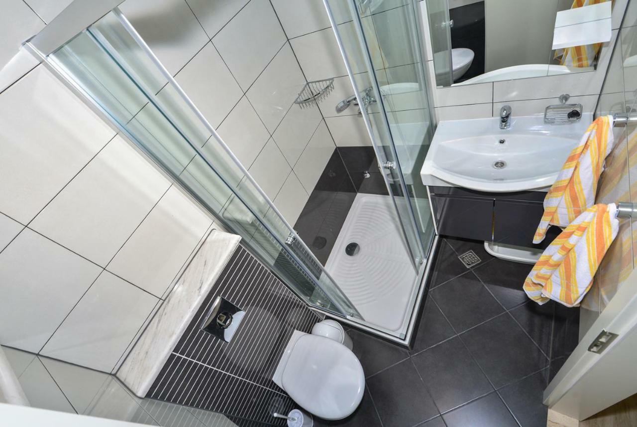 Apartmani Dina Makarska Extérieur photo