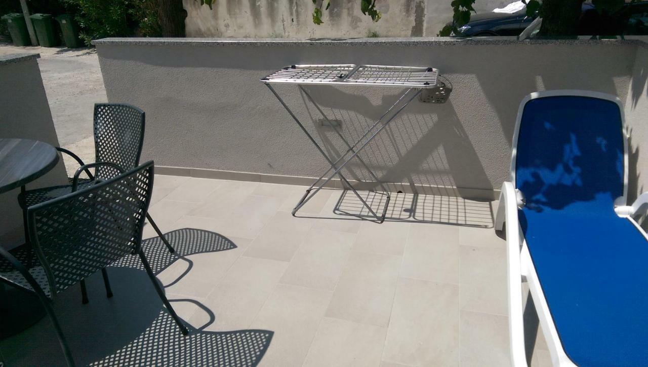 Apartmani Dina Makarska Extérieur photo