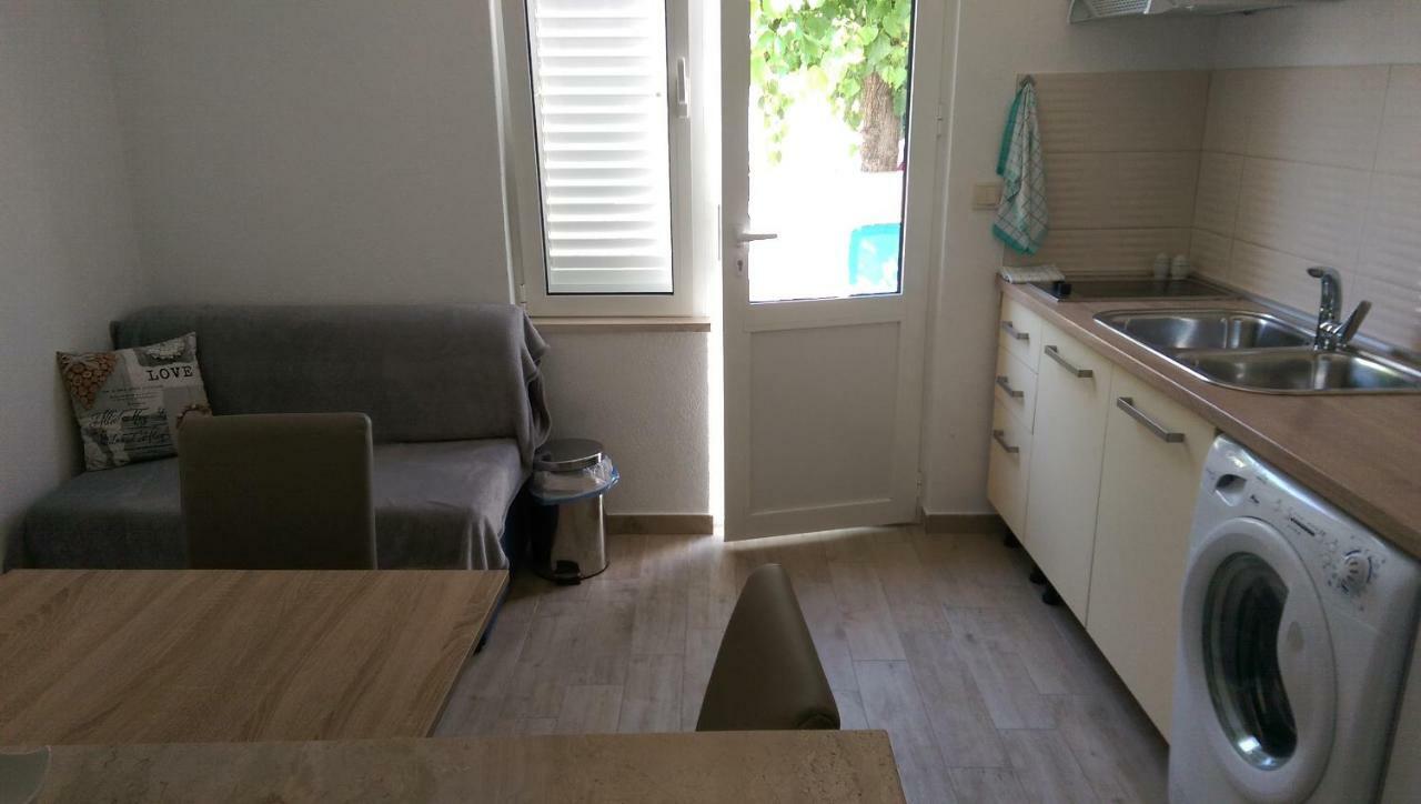 Apartmani Dina Makarska Extérieur photo