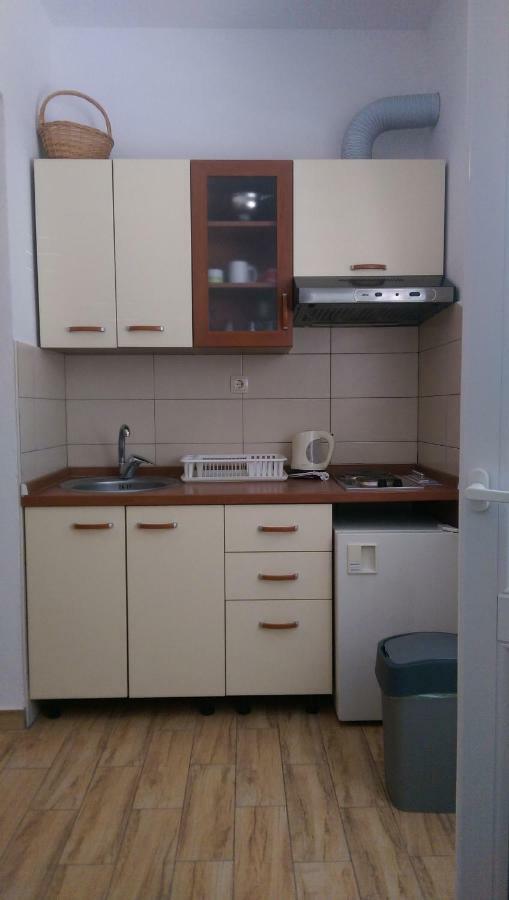 Apartmani Dina Makarska Extérieur photo