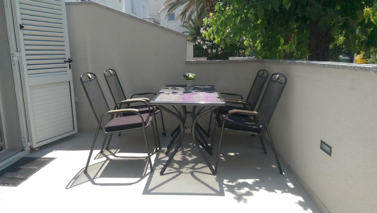 Apartmani Dina Makarska Extérieur photo