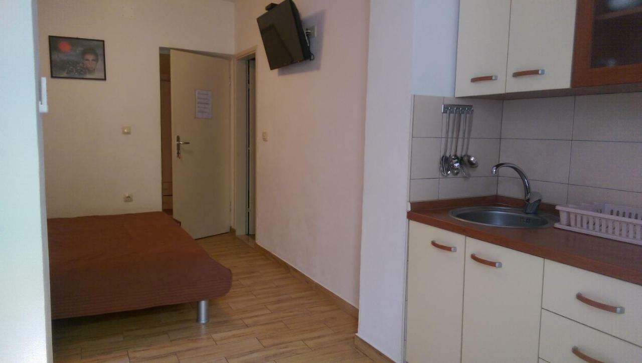 Apartmani Dina Makarska Extérieur photo
