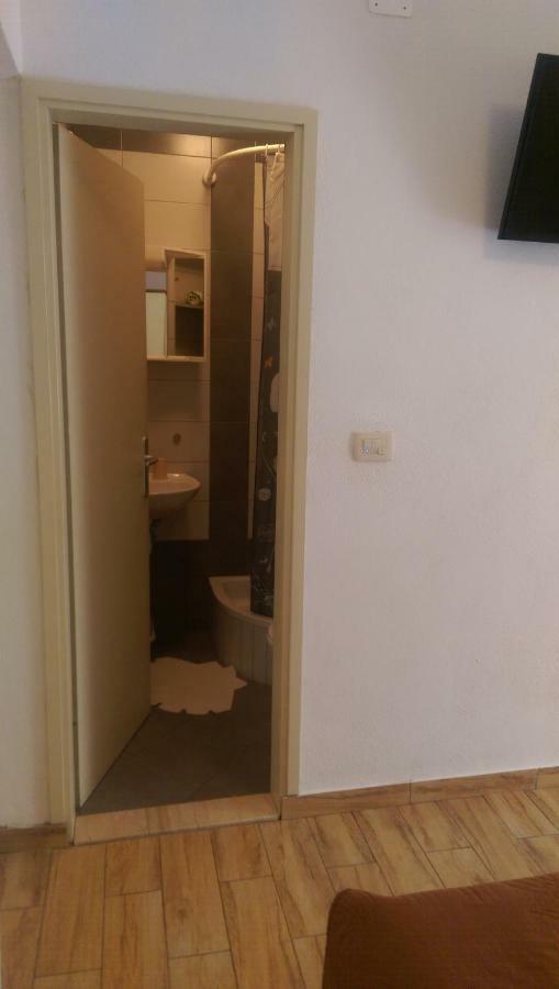 Apartmani Dina Makarska Extérieur photo