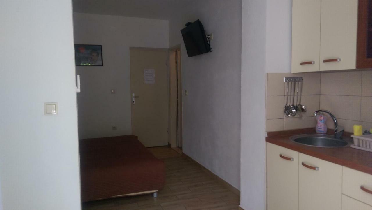 Apartmani Dina Makarska Extérieur photo
