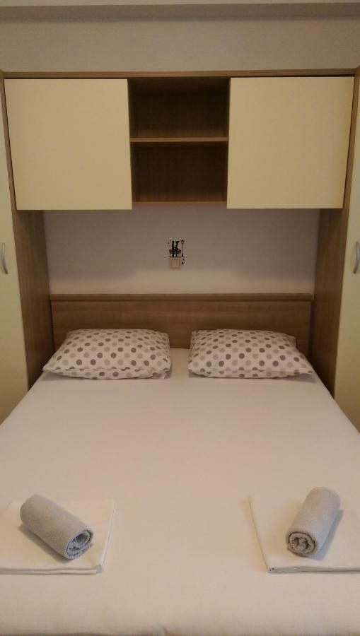 Apartmani Dina Makarska Extérieur photo