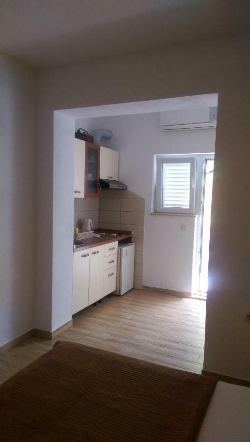 Apartmani Dina Makarska Extérieur photo