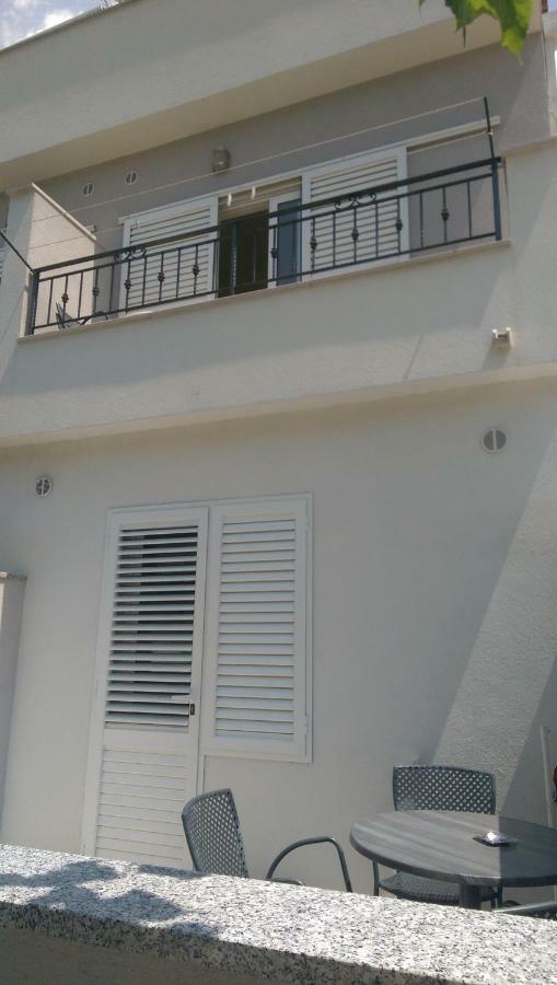 Apartmani Dina Makarska Extérieur photo