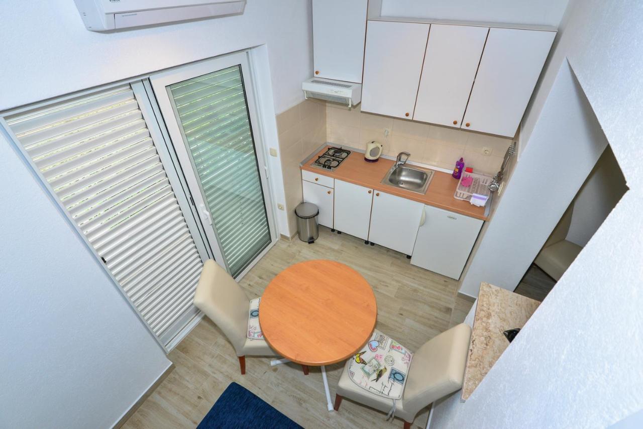 Apartmani Dina Makarska Extérieur photo